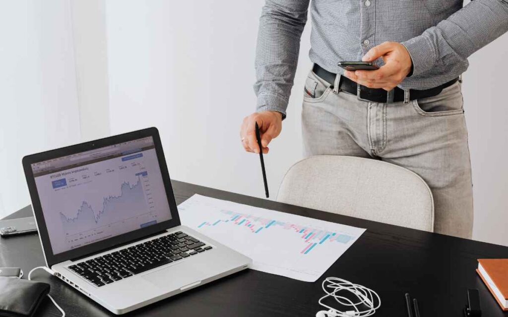 Real Estate Virtual Assistant Tasks Every Agent Should Delegate