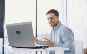 Man working in his laptop